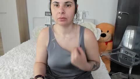 eroticsensualkitty4u online show from April 2026 07:39:01 AM