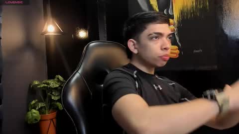 Snapshot of eryonbradley chatting on October 2025 11:11:01 AM Eryon online show from October 2025 11:11:01 AM