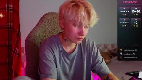 esajukyy online show from February 2025 04:53:01 PM