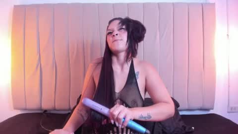 Scarlett online show from April 2026 04:06:01 AM