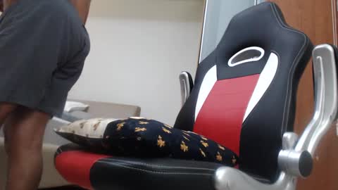 escorpion51 online show from February 2025 02:52:01 AM