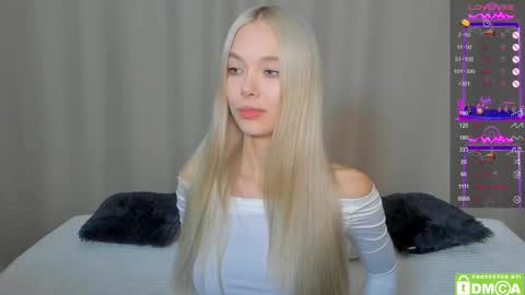 Megan and Brad online show from November 2025 05:40:02 AM