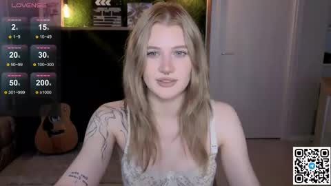 EshleGreen online show from May 2026 03:28:02 PM