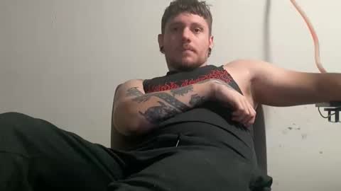 Snapshot of eskol212 chatting on October 2025 01:57:02 PM eskol212 online show from October 2025 01:57:02 PM