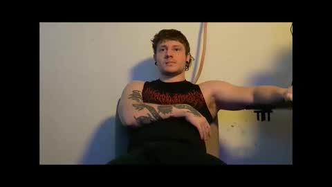 Snapshot of eskol212 chatting on November 2025 11:07:02 PM eskol212 online show from November 2025 11:07:02 PM