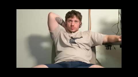 Snapshot of eskol212 chatting on December 2025 12:26:01 AM eskol212 online show from December 2025 12:26:01 AM