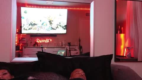 eslosyliz213 online show from February 2025 02:49:01 PM