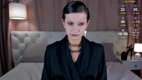 esme_fox online show from April 2026 06:21:02 PM