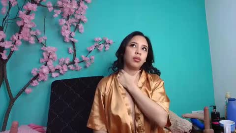 Snapshot of esmerald_1111 chatting on November 2025 11:47:01 AM Esmeralda online show from November 2025 11:47:01 AM