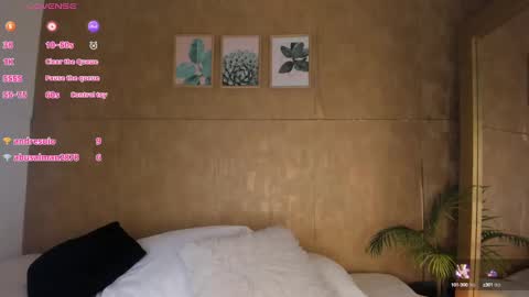 Esmeralda G online show from March 2025 07:48:01 PM