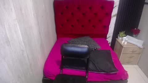 esmeralda black online show from July 2026 03:13:01 AM