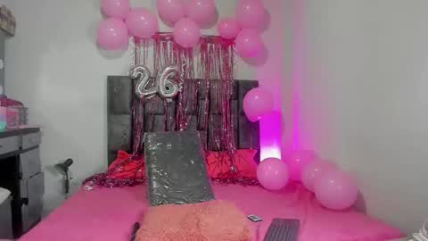 Perla online show from February 2026 07:24:01 AM