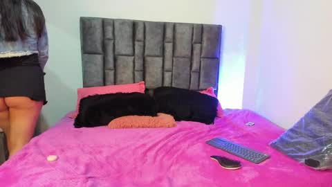 Perla online show from April 2026 07:56:02 AM