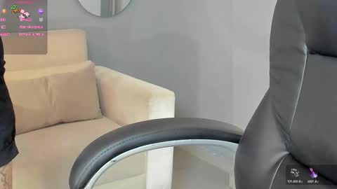 Snapshot of esmeraldagracex chatting on September 2025 01:49:01 AM Esmeralda Grace online show from September 2025 01:49:01 AM