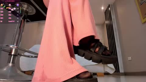 Snapshot of esmeraldagracex chatting on November 2025 04:15:01 AM Esmeralda Grace online show from November 2025 04:15:01 AM