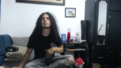 Esnider online show from June 2026 12:02:02 AM