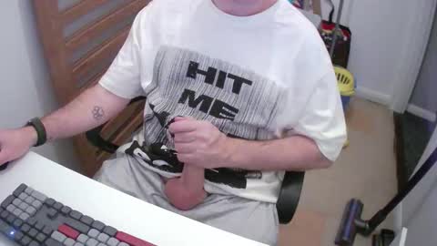 Morph online show from October 2025 09:15:01 PM