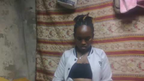 estanie online show from October 2025 06:50:02 PM