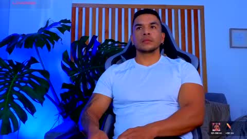 ESTEBAN online show from May 2026 01:11:02 AM