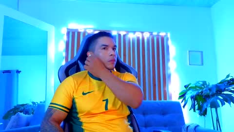 ESTEBAN online show from May 2026 09:06:02 AM