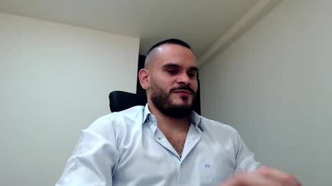 Esteban Fernandez online show from November 2025 01:51:02 AM