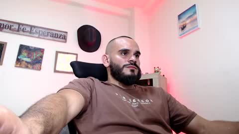 Esteban Fernandez online show from May 2026 12:28:02 AM
