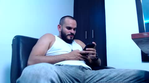 Esteban Fernandez online show from May 2026 02:53:02 AM