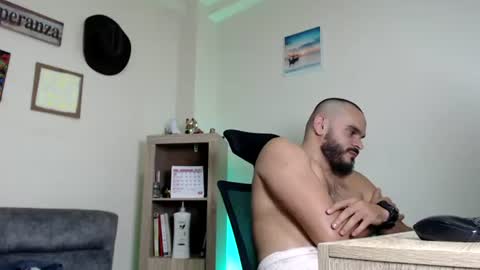 Esteban Fernandez online show from June 2026 09:22:02 AM