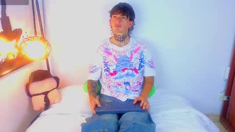 Esteban independent model online show from September 2025 08:50:01 AM