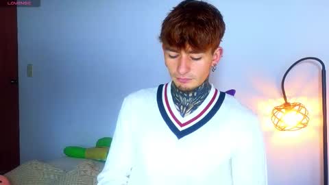 Esteban independent model online show from December 2025 10:42:01 AM