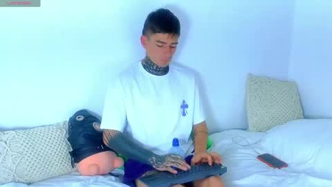 Esteban independent model online show from May 2026 09:43:01 PM
