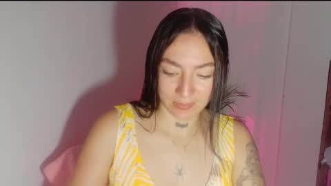 Snapshot of estefa1 chatting on December 2025 06:57:02 PM estefa1 online show from December 2025 06:57:02 PM