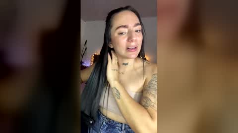 Snapshot of estefa1 chatting on February 2026 05:44:02 PM estefa1 online show from February 2026 05:44:02 PM