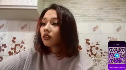 estellekirbo online show from February 2026 01:22:01 PM