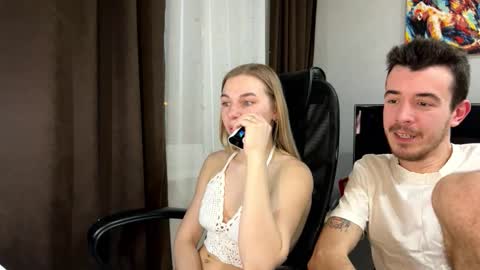 Ester online show from March 2026 07:54:01 PM