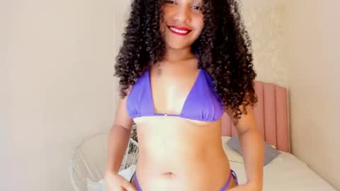 esther  online show from April 2026 08:48:01 PM