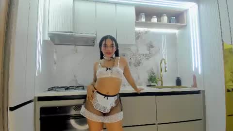 esther  online show from July 2026 08:35:01 PM