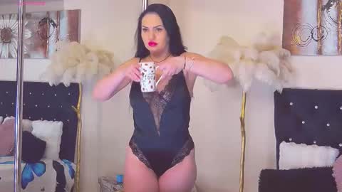 Snapshot of estheraa chatting on February 2026 05:16:02 AM Esthera online show from February 2026 05:16:02 AM