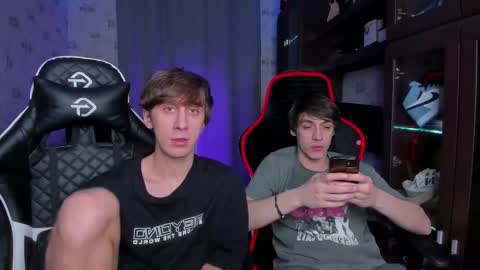 LOUIS online show from February 2025 12:52:02 AM