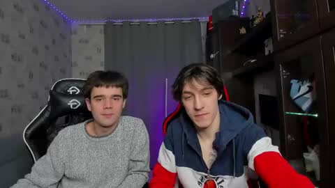 LOUIS online show from March 2025 12:48:01 AM