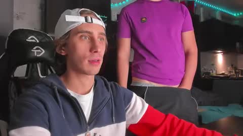 LOUIS online show from October 2025 08:07:02 PM