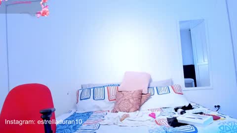 Estrellita online show from January 2025 01:57:02 AM