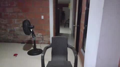 Snapshot of estrellaafugaz chatting on January 2025 02:00:02 AM Gobernante online show from January 2025 02:00:02 AM