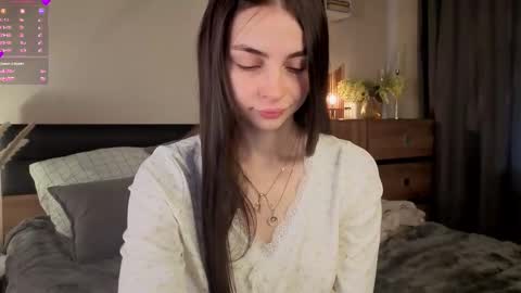 Mary online show from November 2025 07:52:01 AM