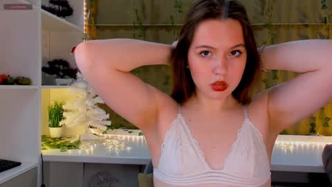 Snapshot of ethaldwinell chatting on December 2024 11:01:01 AM Diana online show from December 2024 11:01:01 AM