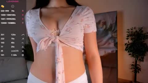 Jessi online show from October 2025 11:00:01 AM