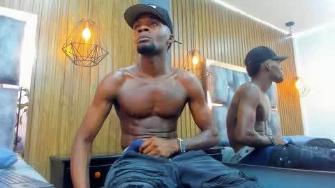 Snapshot of ethan__opry chatting on November 2025 08:00:01 PM Ethan OPry online show from November 2025 08:00:01 PM