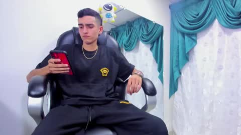 Snapshot of ethan_boy_ chatting on February 2025 01:23:02 AM Ethan online show from February 2025 01:23:02 AM