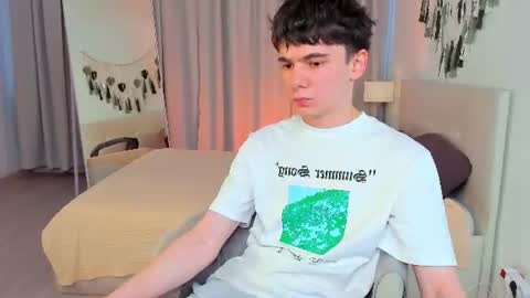 Snapshot of ethan_crowe chatting on July 2026 03:53:02 PM Ethan online show from July 2026 03:53:02 PM