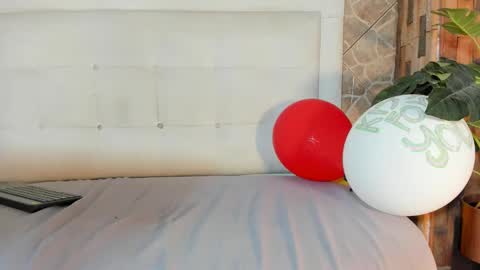 Snapshot of ethan_helmut chatting on December 2024 12:27:02 PM ethan helmut online show from December 2024 12:27:02 PM